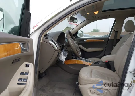 2009 Audi Q5 3.2 Premium z USA, uszkodzony, nr VIN WA1KK78R39A043215